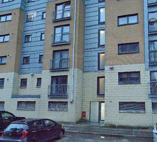 Modern 2 Bedroom First floor flat located on 80 Barrland St, G41 1AG - Available Now