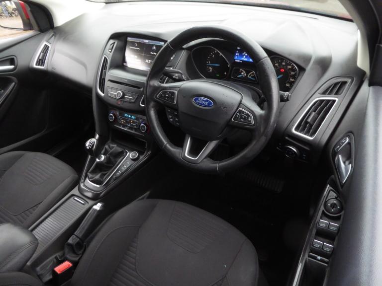 2015 Ford Focus 1.5 TDCi 120 Titanium 5dr EURO 6 ULEZ £20 Road TAX ESTATE Diesel Manual
