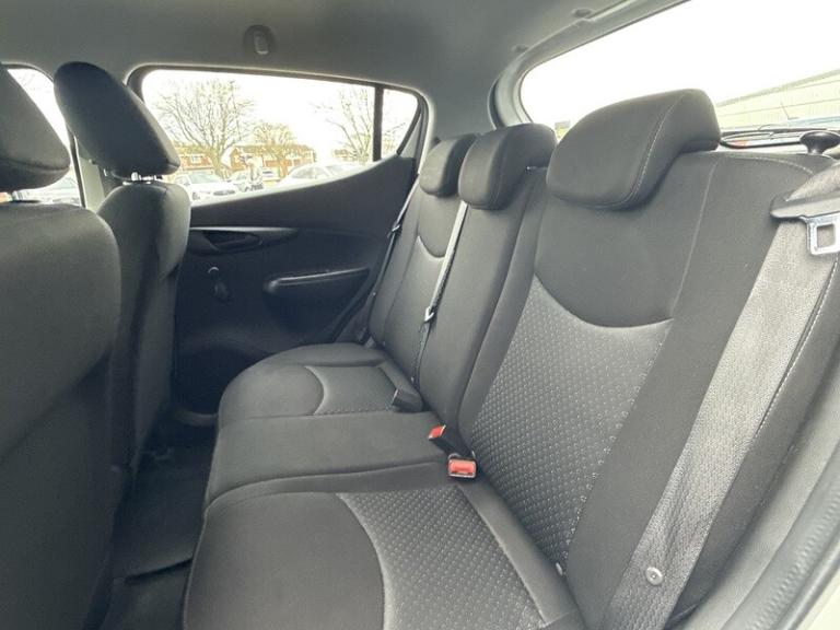 2016 Vauxhall Viva 1.0 SE 5dr [A/C] HATCHBACK PETROL Manual