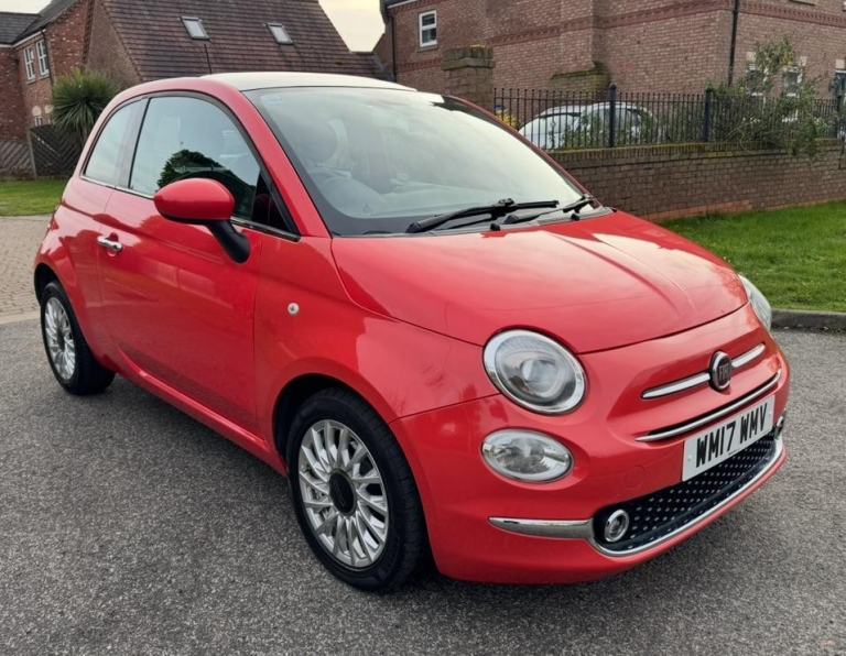 2017 FIAT 500 1.2 LOUNGE GENUINE 58,000 MILES FULL MOT 6 SERVICES DRIVES GREAT! 