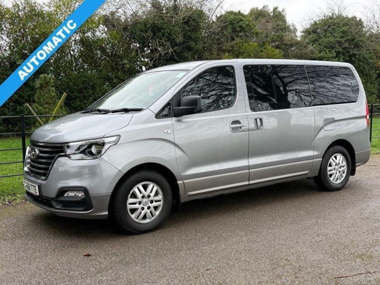 2018 68 HYUNDAI I800 2.5 CRDI SE 170BHP AUTOMATIC 8 SEATER 5DR MINI BUS MPV DIES