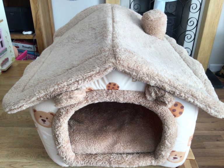 Cookie Bear Indoor Pet House.