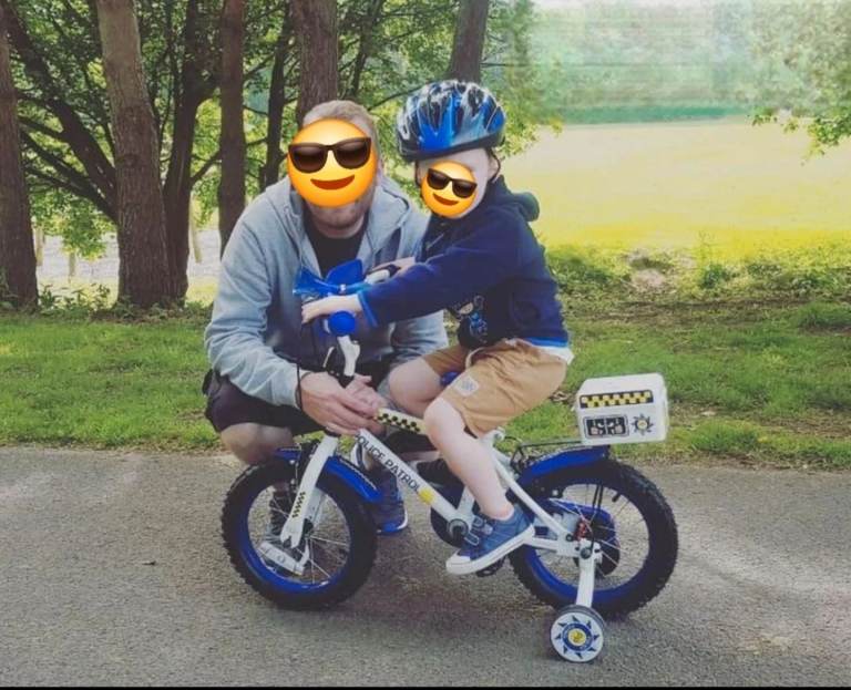 Apollo Police Patrol Kids' Bike – 14” Wheel at a Glance