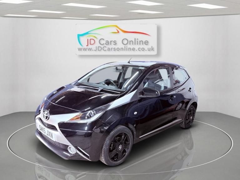 TOYOTA AYGO 1.0 VVT-i x-clusiv 2015