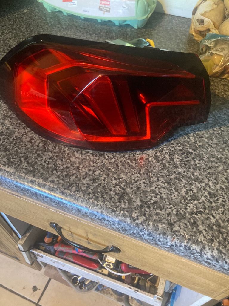 BMW f70  left rear led tail light year 2025 