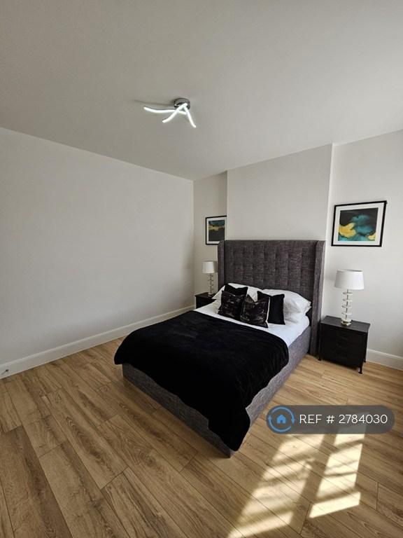 3 bedroom flat in Eagle Road, Wembley, HA0 (3 bed) (#2784030)