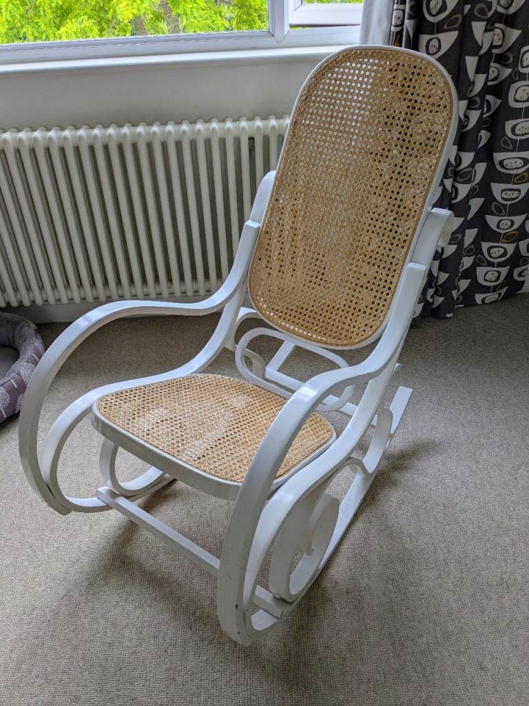 Rattan and white rocking chair 