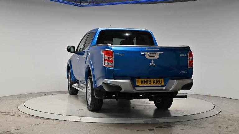 2019 Mitsubishi L200 2.4 DI-D DC Barbarian 4WD Euro 6 4dr PICK UP Diesel Manual