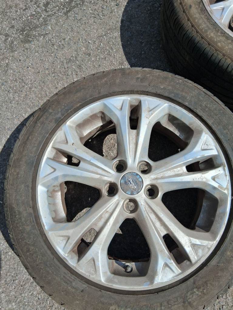 Car wheels  for sale 