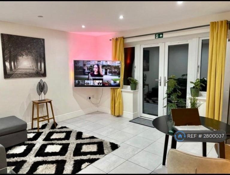 1 bedroom in Mercer Close, Bromsgrove, B61 (#2800037)