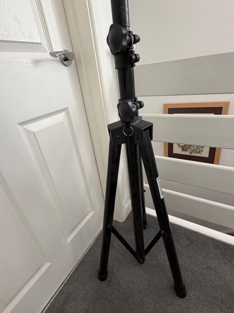 Photographic studio background stands and supports 
