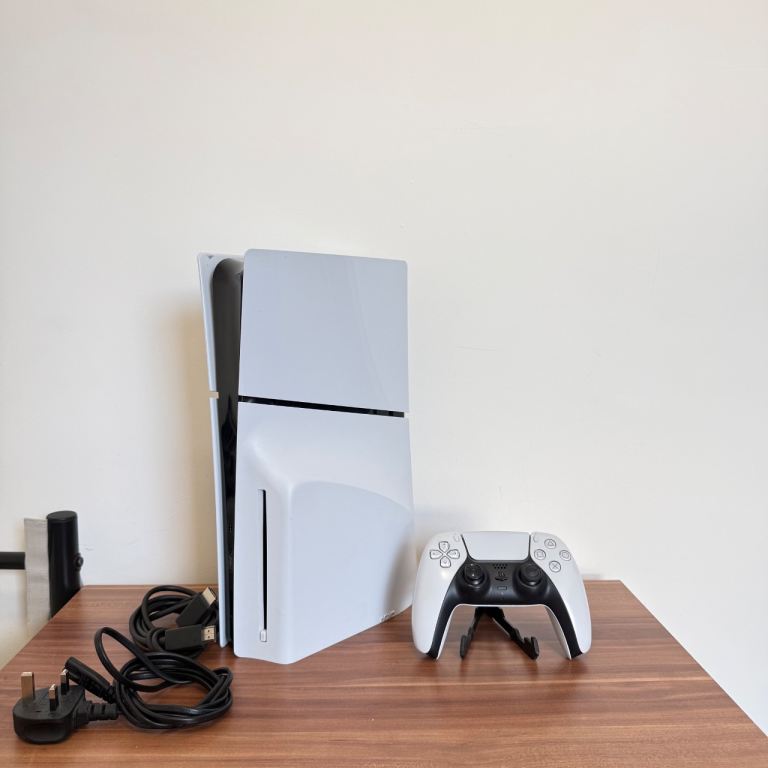 PS5 slim disc edition 1TB