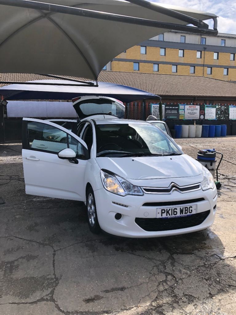 Citroen, C3, Hatchback, 2016, Manual, 1199 (cc), 5 doors