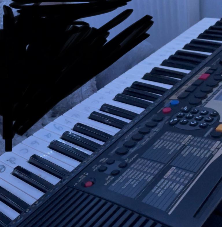 Yamaha keyboard 