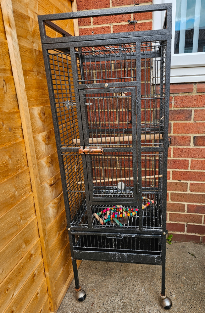 Bird cage