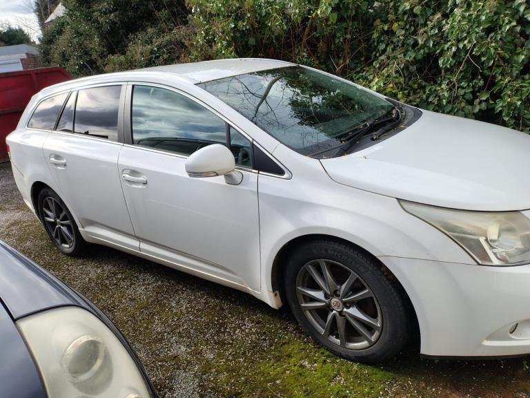 Toyota, AVENSIS, Estate, 2011, Manual, 1998 (cc), 5 doors