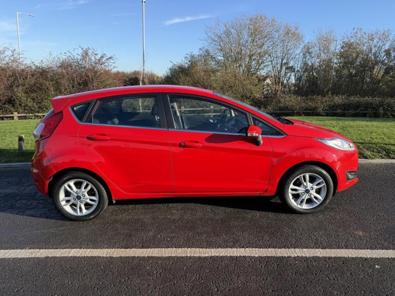 FORD FIESTA 1.3 Zetec 2015