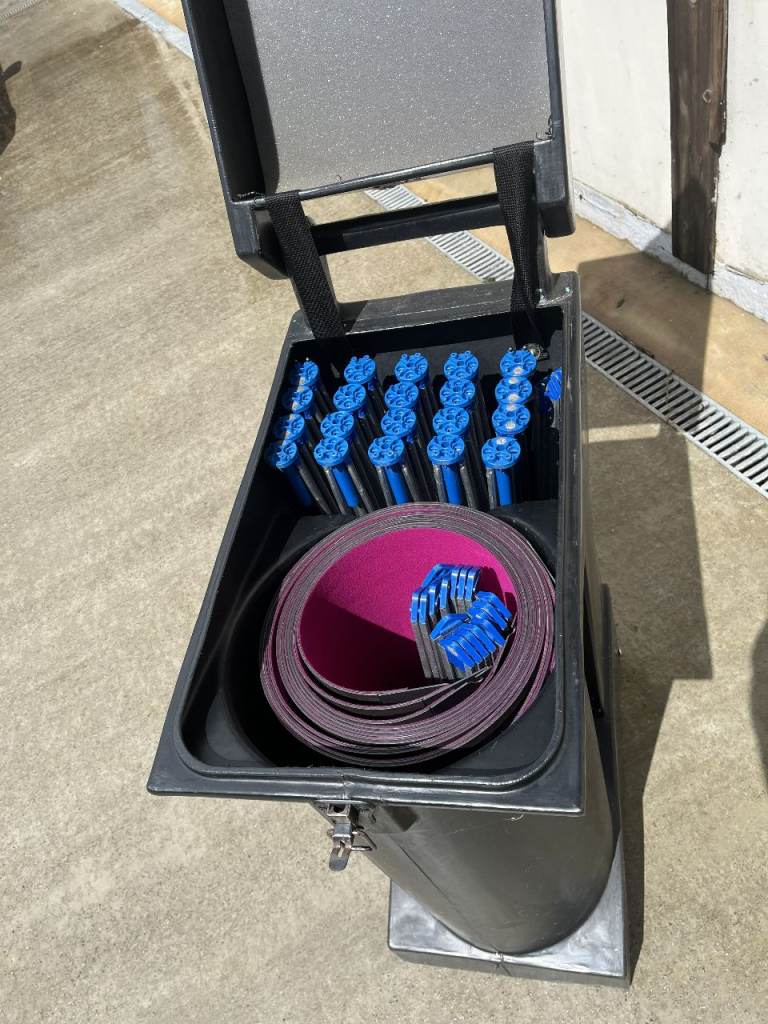 Portable Pop Up Exhibition Display Wall Backdrop Stand with Carry Case – Good Condition
