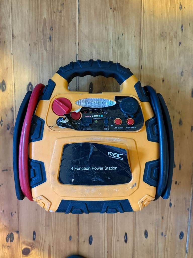 RAC 4 Function Power Station rac-hp226 - car battery charging, DC changing, USB, work light