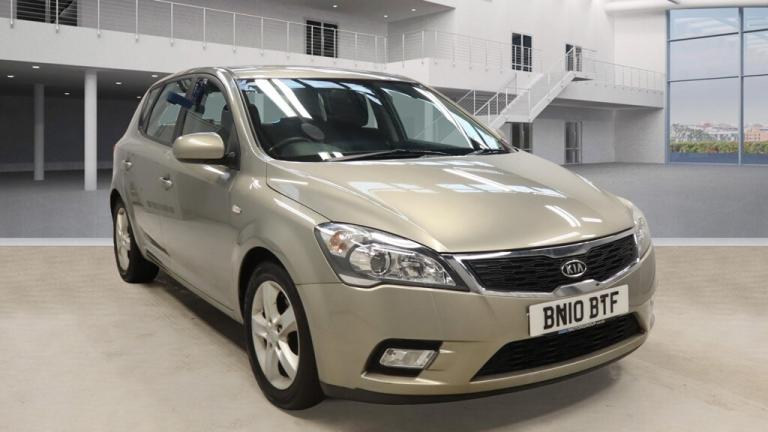 2010 Kia Ceed 1.6 2 5dr HATCHBACK Petrol Manual