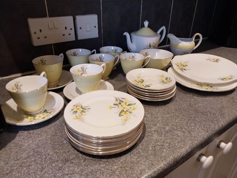 Lovely Yellow Floral Tea Set & Plates - Good Condition