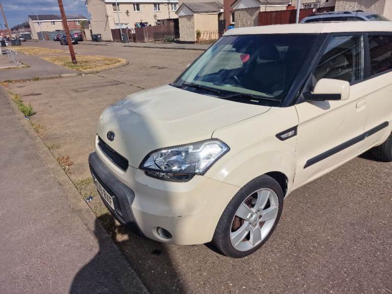 Kia, SOUL, Hatchback, 2009, Manual, 1582 (cc), 5 doors