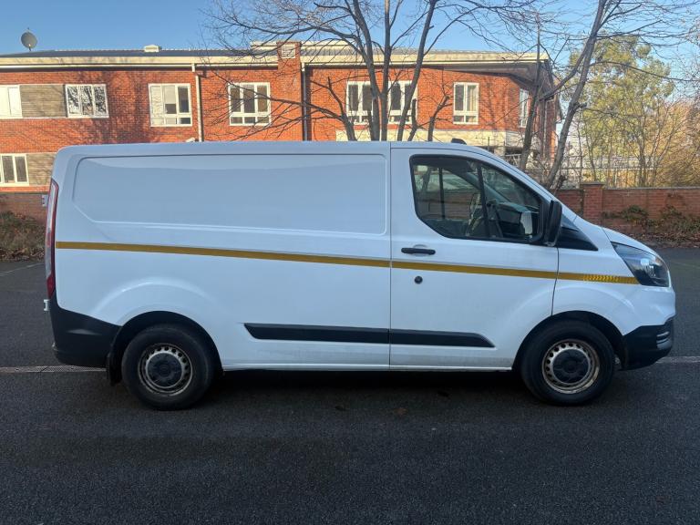 2019 Ford Transit Custom Panel Van Diesel  Manual