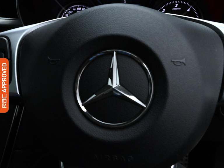 2016 Mercedes-Benz GLC 2.1 GLC250d AMG Line (Premium Plus) SUV 5dr Diesel G-Tronic 4MATIC Euro 6 ...