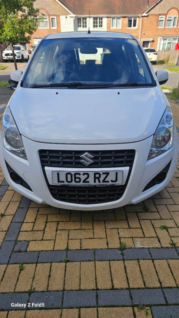 Suzuki, SPLASH, Hatchback, 2013, Manual, 996 (cc), 5 doors