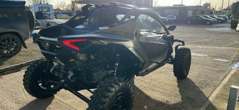 2025 Can-Am Maverick R X RS DCT – Ex-Demonstrator – £46,995 – Only 340 Miles