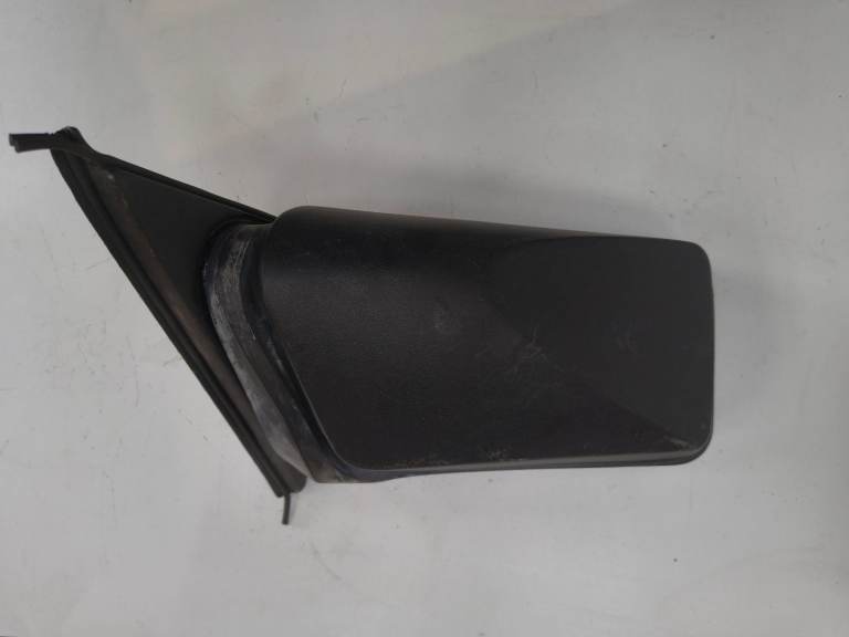 Vauxhall Cavalier MK2 Door Mirror 90126120