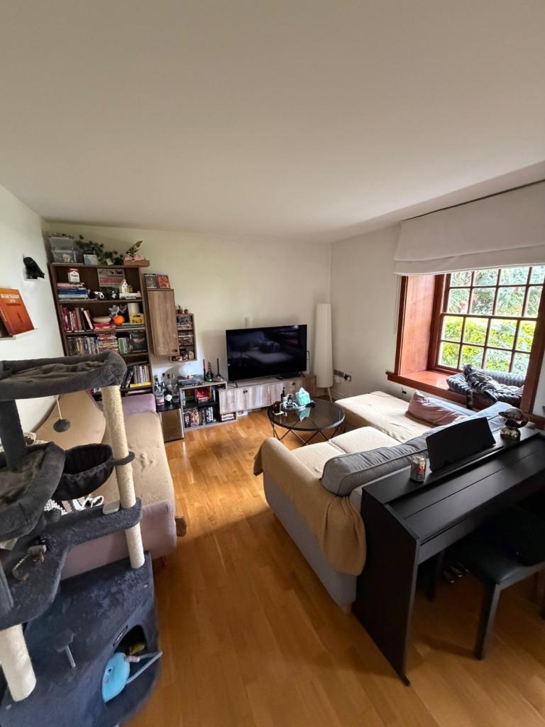 One Bedroom Flat 