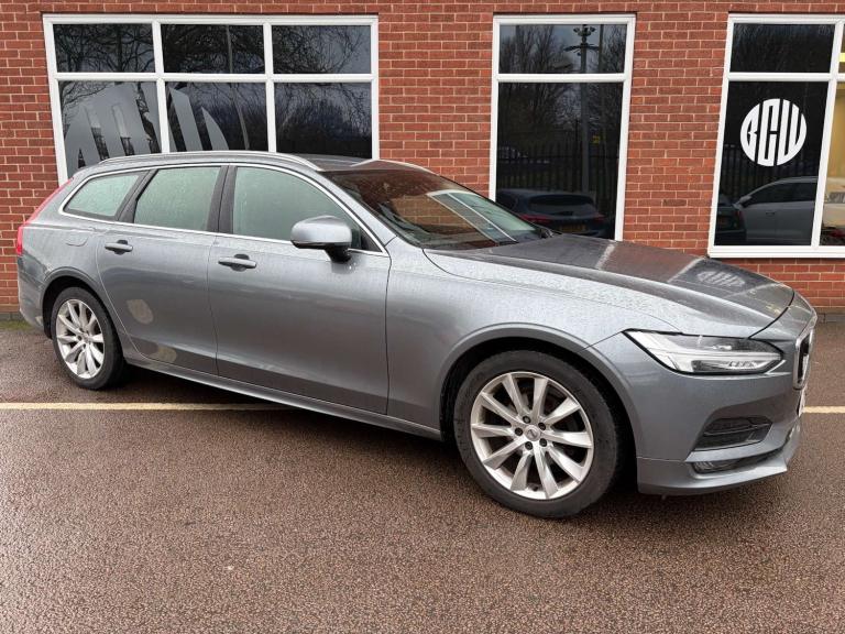 2019 Volvo V90 2.0 V90 Momentum+ T4 Auto 5dr Estate Petrol Automatic