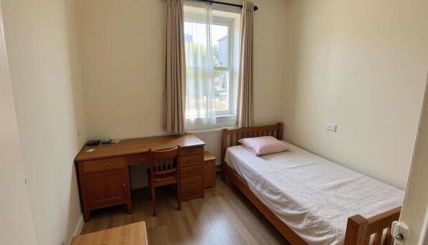 Spacious & Cosy Single Room For Rent AT TW7 7DS