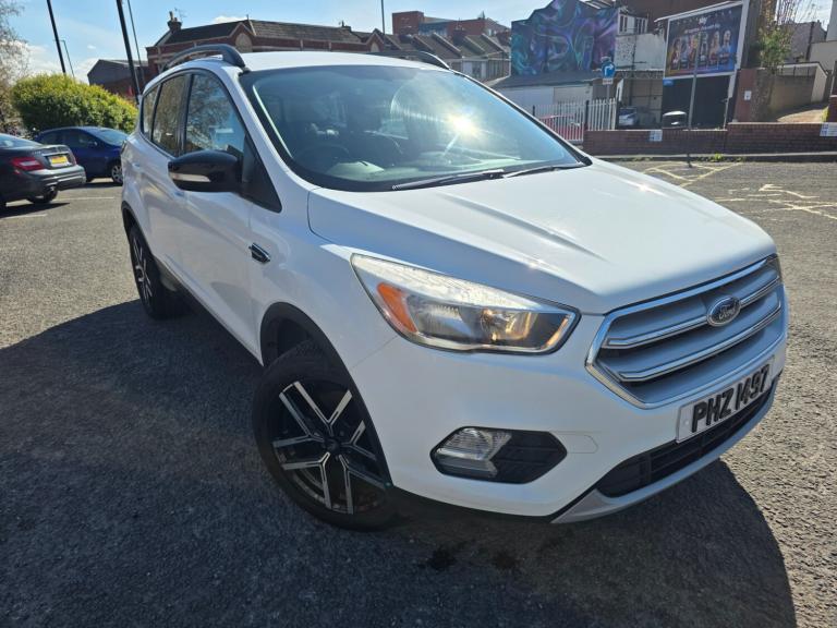 2017 Ford Kuga 2.0 TDCi Zetec 5dr HATCHBACK Diesel Manual