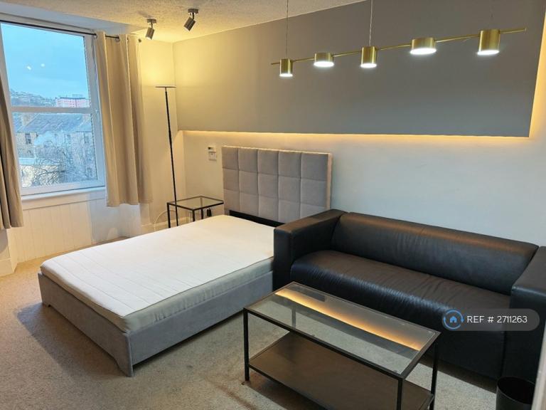 2 bedroom flat in Blackness Road, Dundee, DD2 (2 bed) (#2711263)