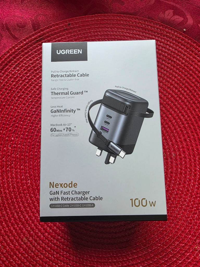 UGREEN 100W USB C Charger Nexode 2C1Awith Built-in Retractable Cable