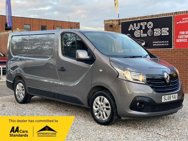  Renault Trafic 1.6 dCi ENERGY 27 Sport Nav SWB Standard Roof Euro 6 (s/s) 5dr Diesel Manual