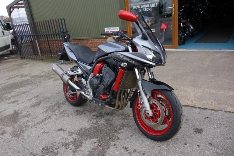 Yamaha FZS Fazer 1000 2004/04