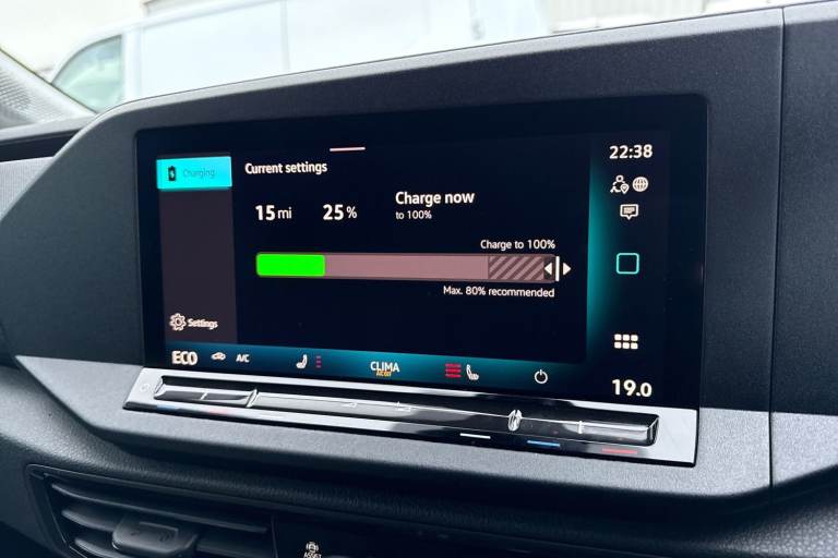 2025 Volkswagen Caddy C20 Cargo Commerce Pro Maxi 150 PS 1.5 TSI eHybrid 6sp DSG Van PETROL/ELECT...