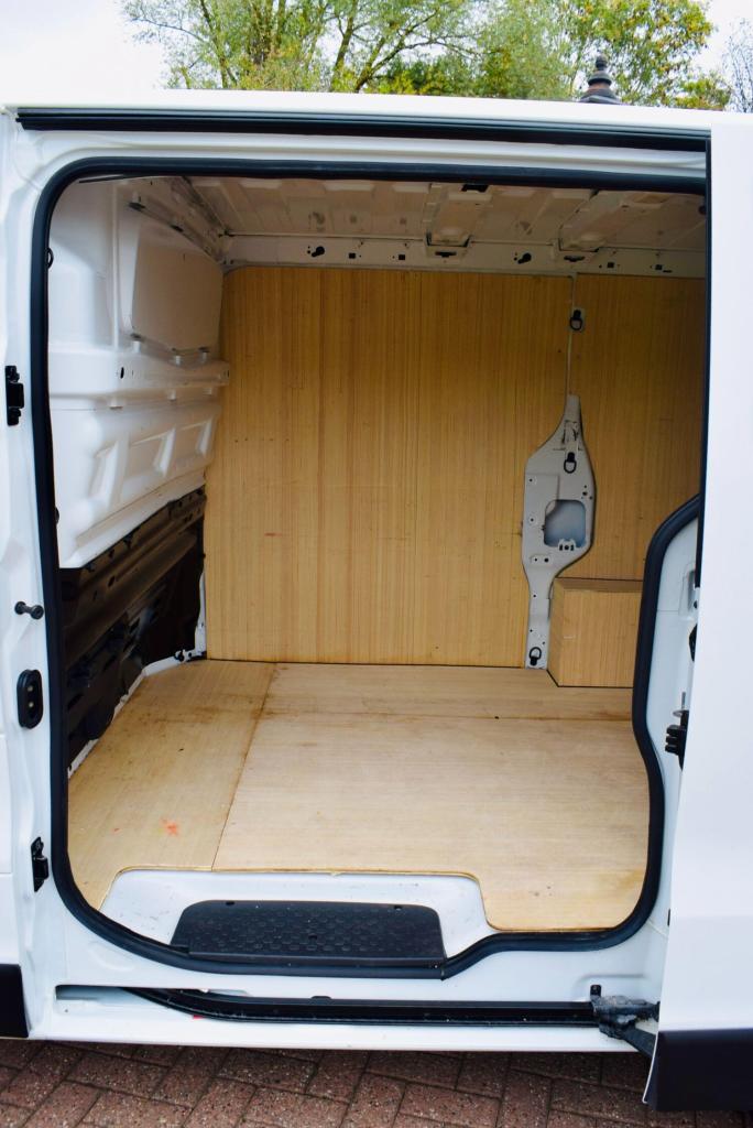 2023 Renault Trafic 2.0 dCi Blue SL30 Business+ L1 H1 Euro 6 (s/s) 5dr PANEL VAN Diesel Manual