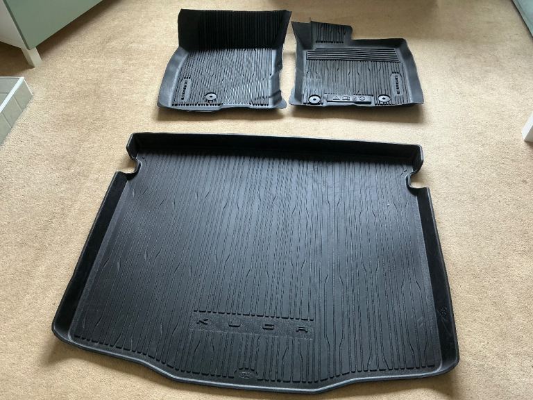 Genuine Ford Kuga front rubber mats and boot liner - Excellent Condition . 