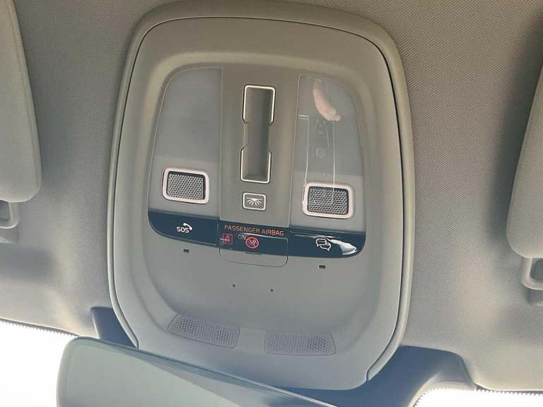 2025 Volvo XC90 Ultra, T8 AWD Plug-in hybrid, Electric/Petrol, Bright, 7 Seats ESTATE Petrol/Elec...