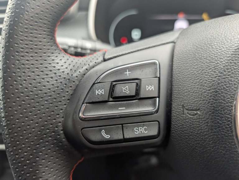 2023 MG MG ZS 1.5 VTi-TECH Exclusive SUV 5dr Petrol Manual Euro 6 (s/s) (106 ps) NAVIGATI HATCHBA...