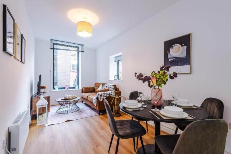 Rooms to Rent, 2 Bed Apartment, Leeds, LS1 2ED