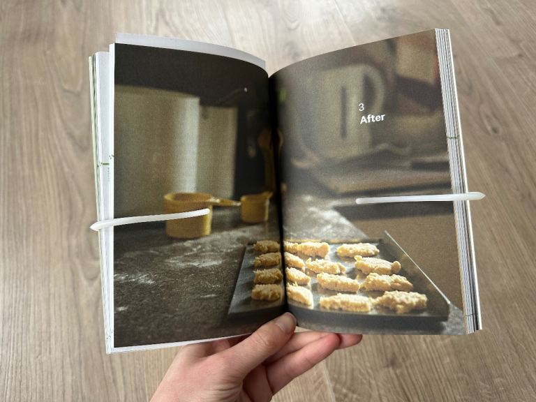 Plastic book holder 