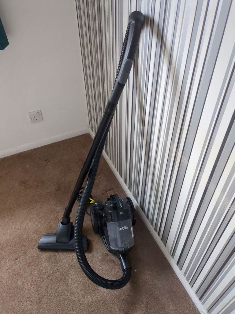 Bagless Cylinder Vacuum Cleaner – Good Condition