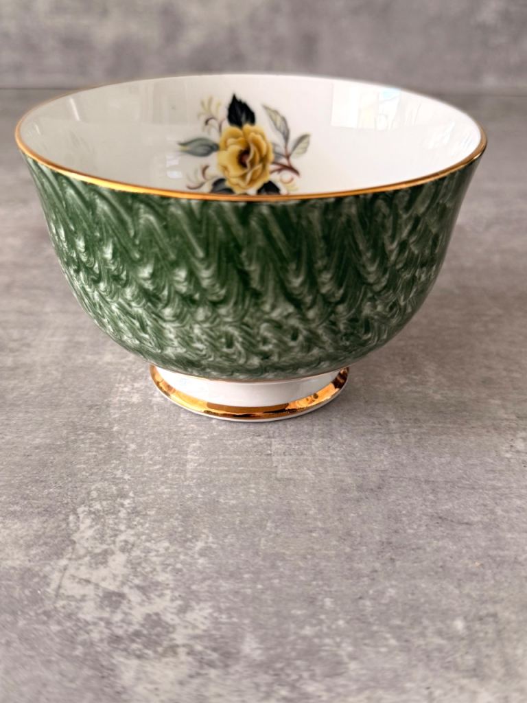 Vintage “Dakin” English bone china sugar bowl