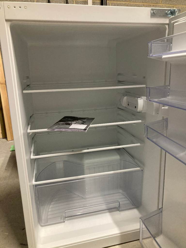 Neff N30 Integrated Fridge £90