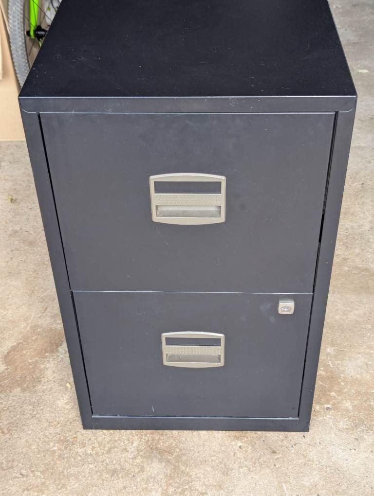 Bisley 2 drawer filing cabinet